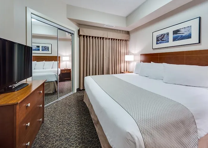 Heritage Inn & Suites - Brooks